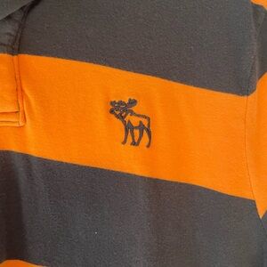 Orange and black striped Amber Crombie finch T-shirt